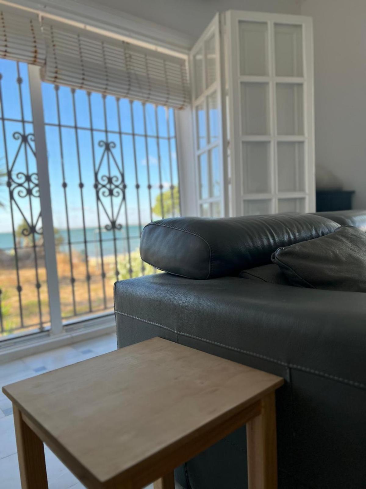 Apartment A Pie De Playa Remodelada 2024 Chipiona